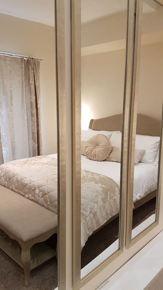 Grains Bar Superior Double room, En-suite (7) 2