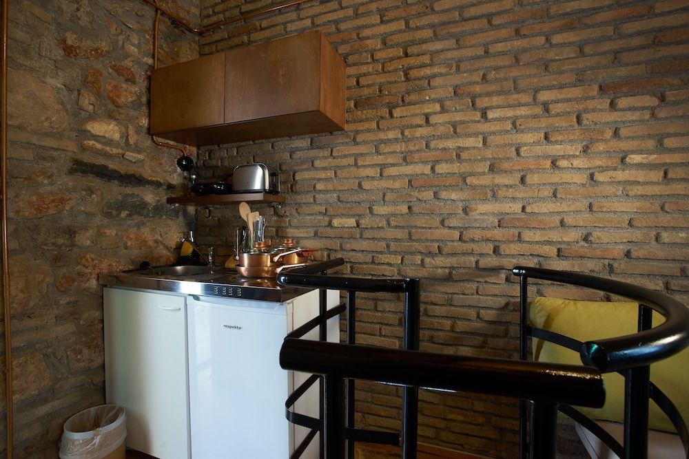 Athenian Residences Traditional Family Stay 11