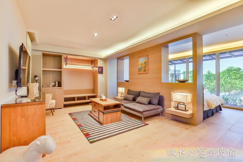 89 HAPPY BNB Quadruple Room 16