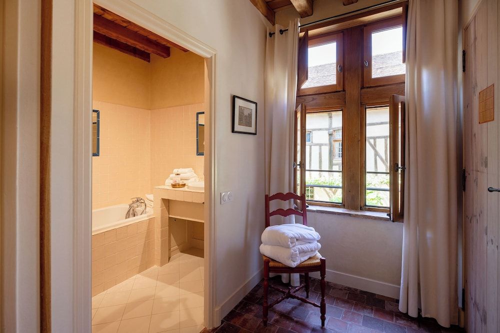 Le Champ des Oiseaux Hôtel & Spa 4* Grande Deluxe 4