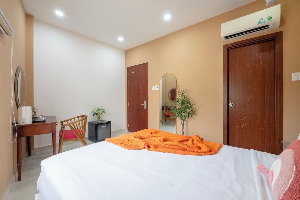 AMILA NGUYEN HUE HOTEL by SAZI Standard Room 9