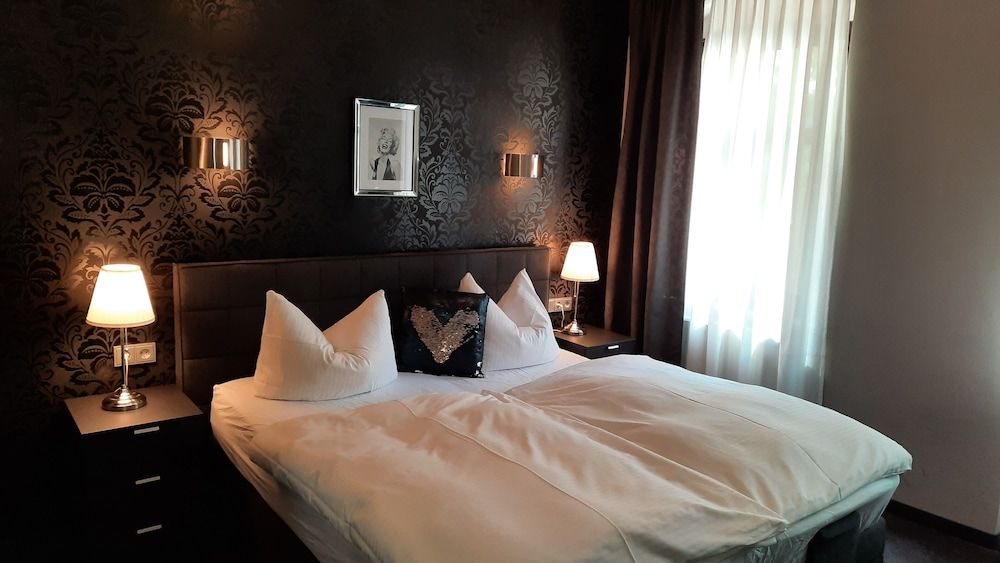 Pension Burkhardt Standard Double Room, Private Bathroom 2