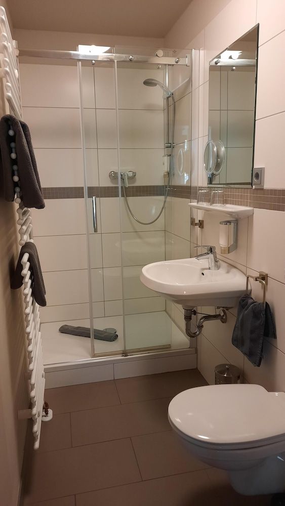 Pension Burkhardt Standard Double Room, Private Bathroom 5