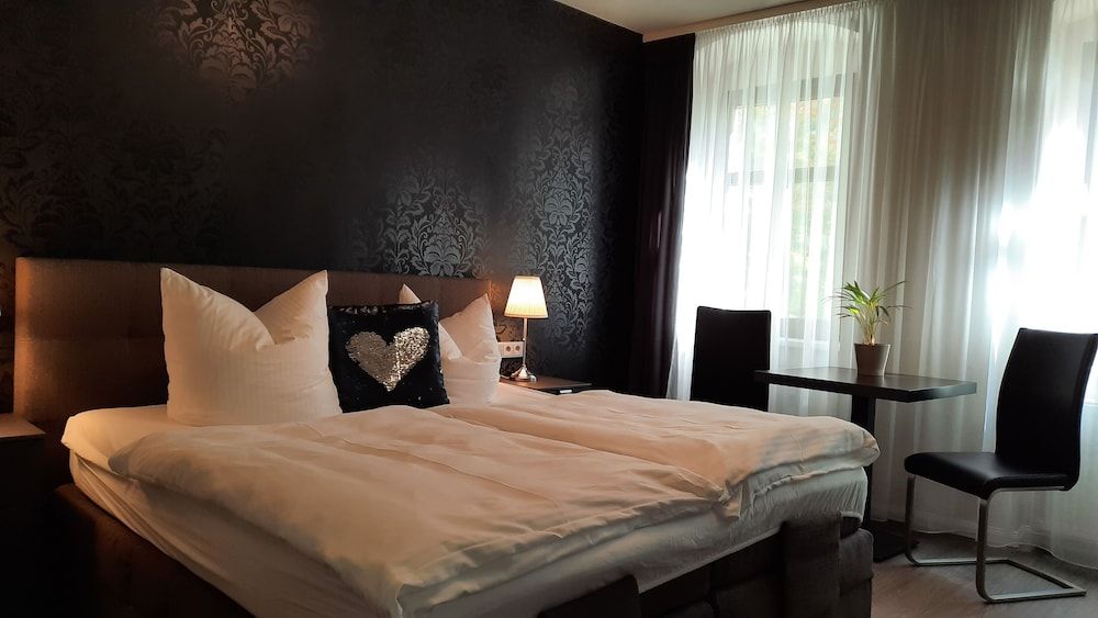 Pension Burkhardt Deluxe Double Room, Private Bathroom 3