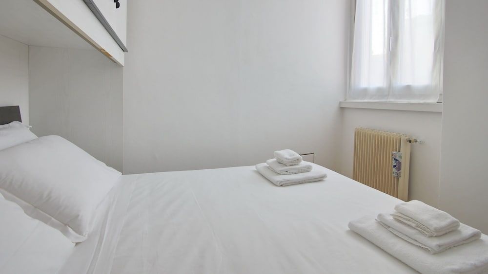 undefined Italianway  - Piazza Amendola 14 3