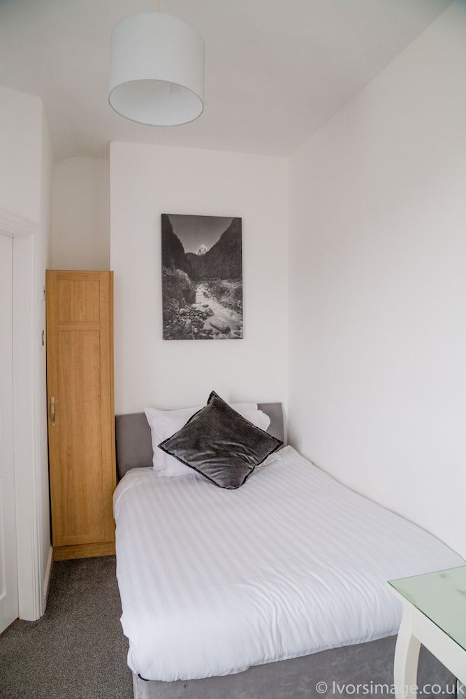 The Whittington & Cat Single Room, Ensuite