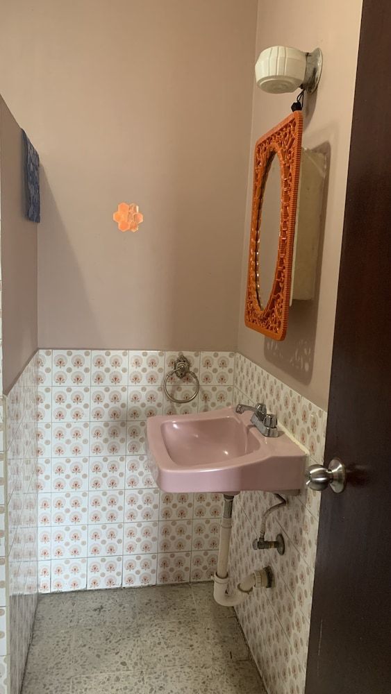 Tamarindo hostel Standard Room 1 5