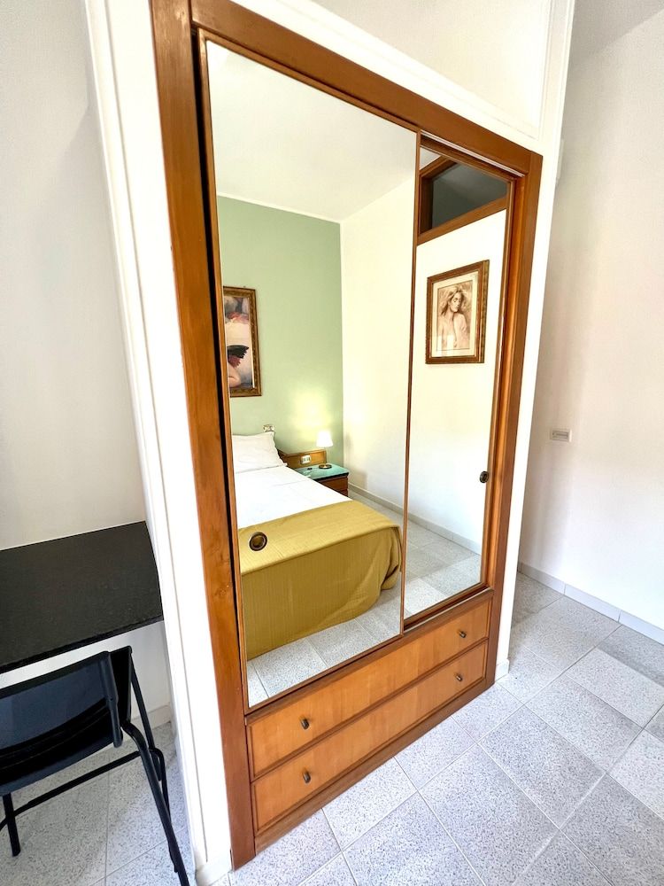 Hotel Minerva Junior Suite 4