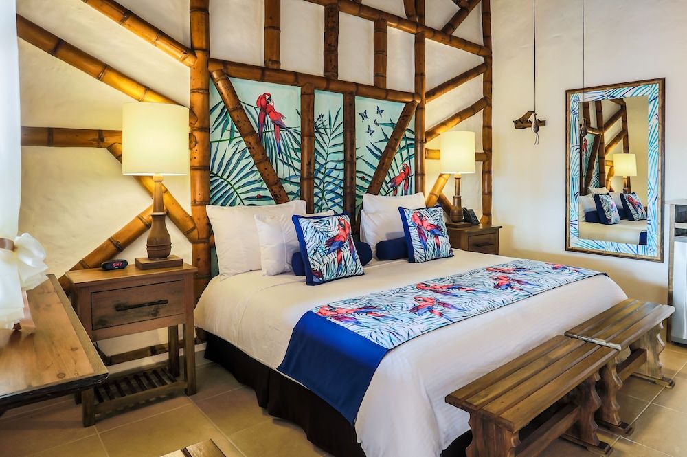 Casa San Carlos Lodge Superior Room, 1 King Bed 2