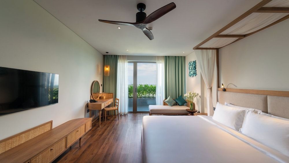 undefined Bellerive Hoi An Resort and Spa. 2