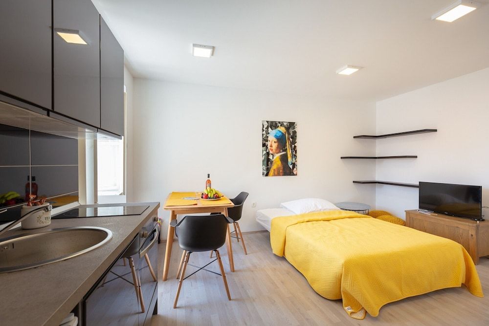 Dominium Old City Suite Standard Apartment, 1 Bedroom, Terrace 6