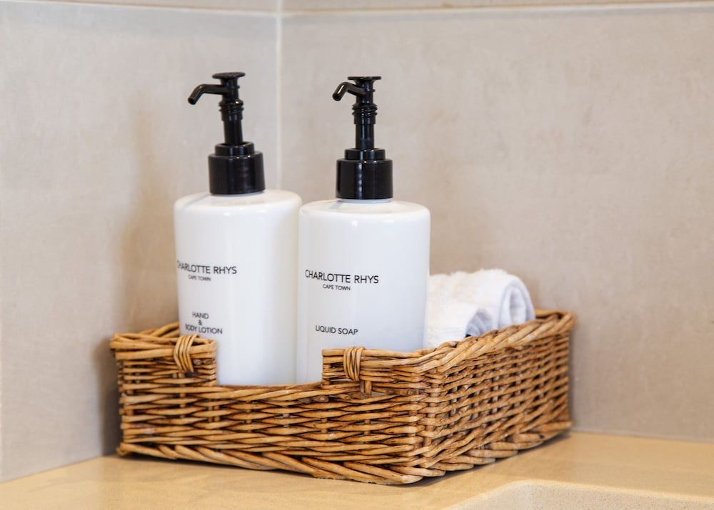 Marine Square Luxury Suites Standard Apartment, 2 Bedrooms 11