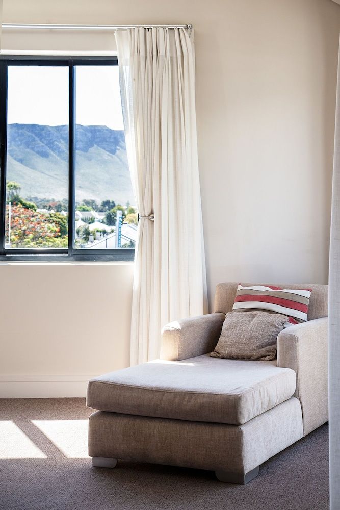 Marine Square Luxury Suites Standard Apartment, 2 Bedrooms 13