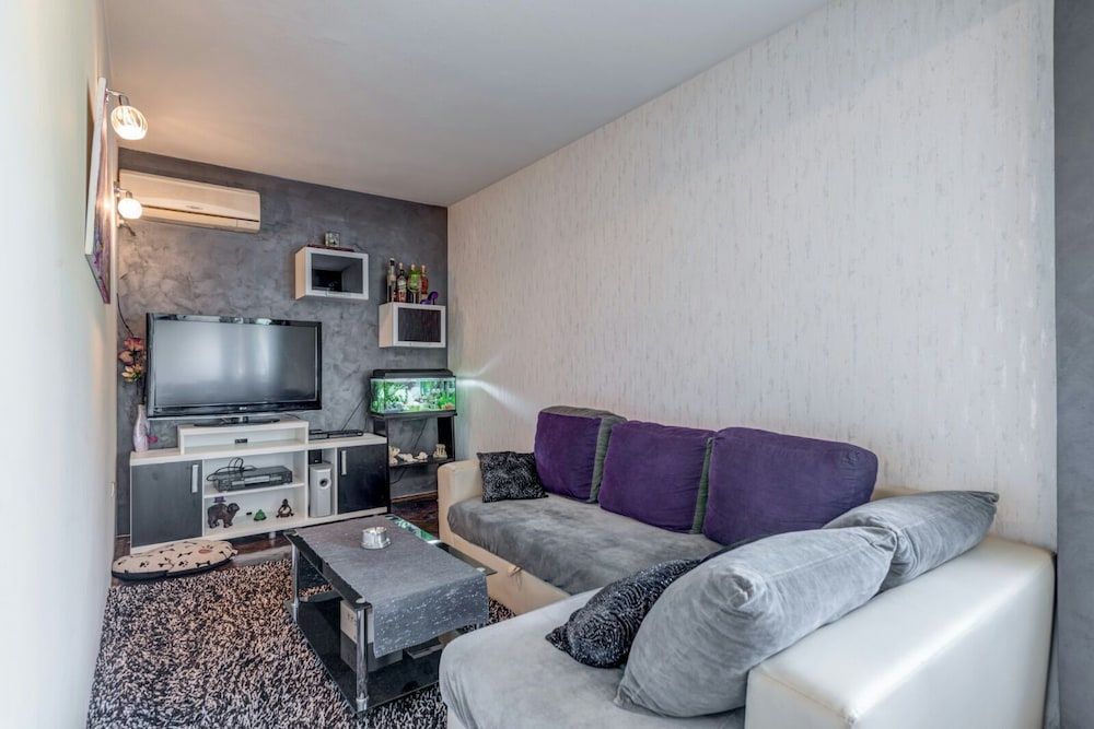 undefined Cool Cozy Apartment