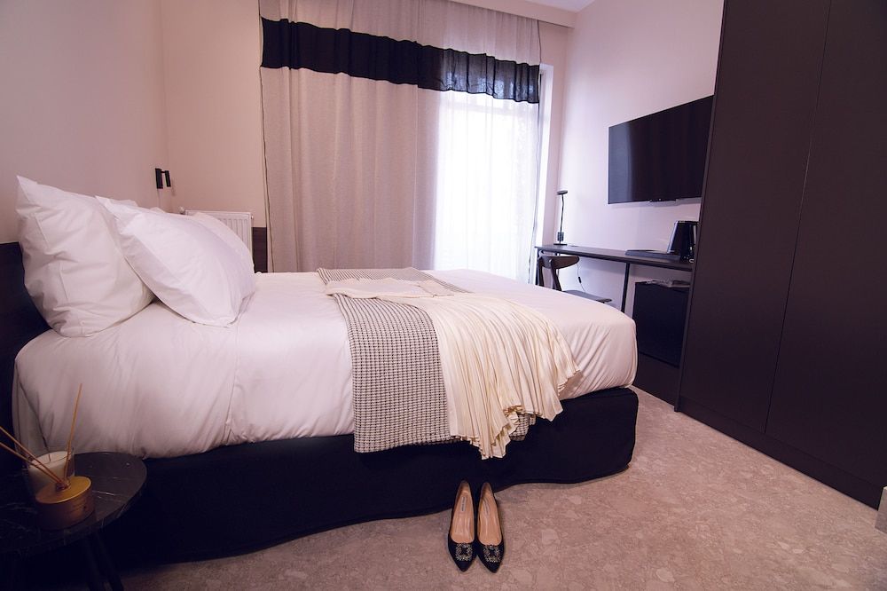 Junior Studio Suite (Thalia)