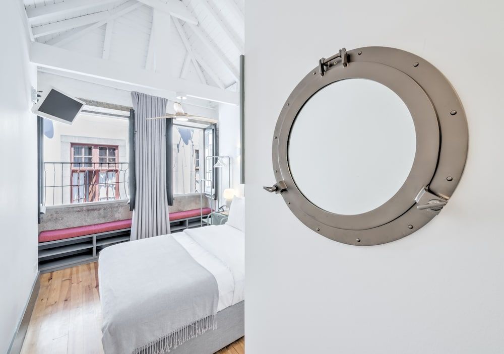 Oporto Street Fonte Taurina Superior Room, City View 8