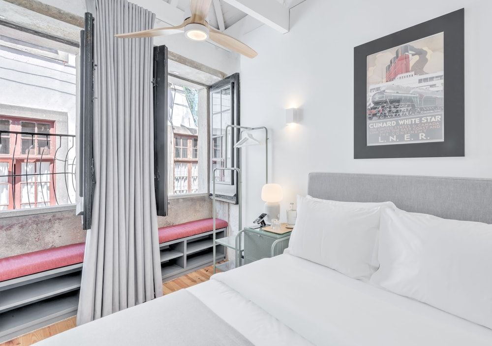 Premium Room, City View