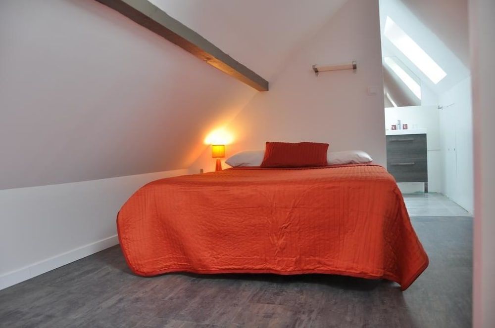 Duplex (Vintage)