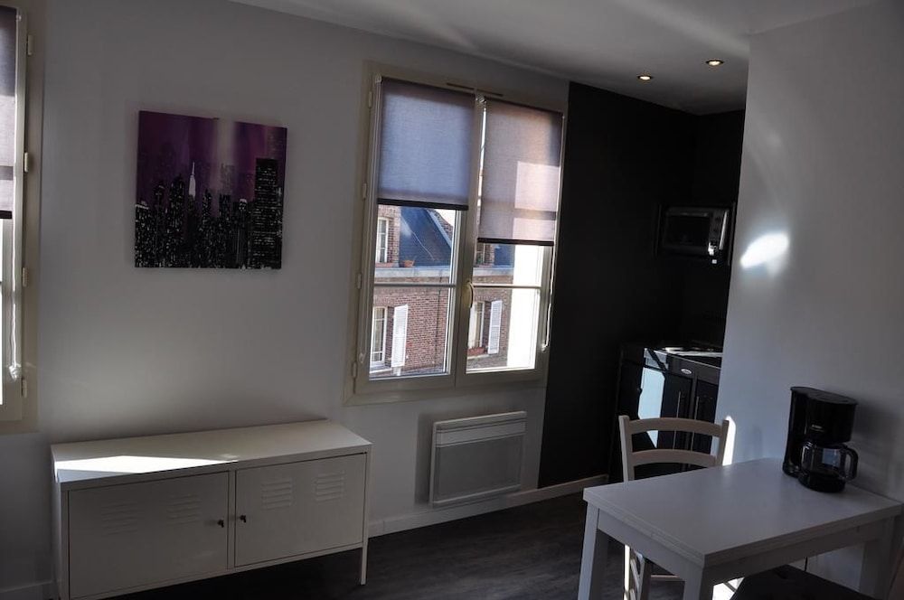 Apartment (Urban chic)