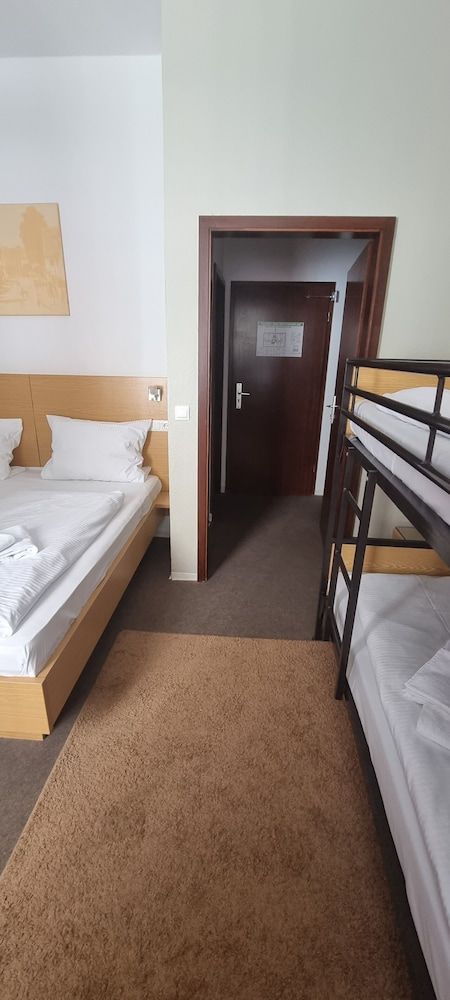 undefined City Comfort Hotel Hamburg Hauptbahnhof