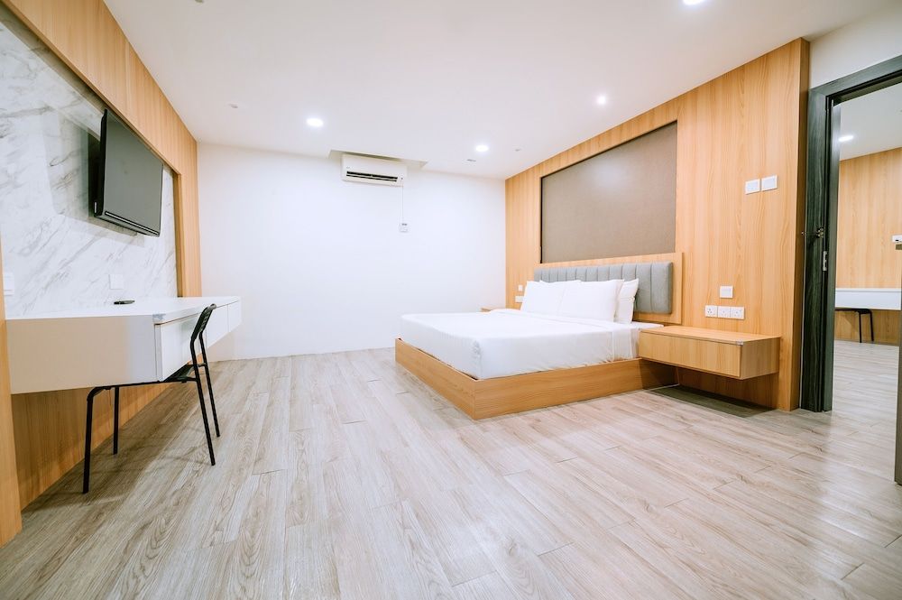Superior Studio Suite