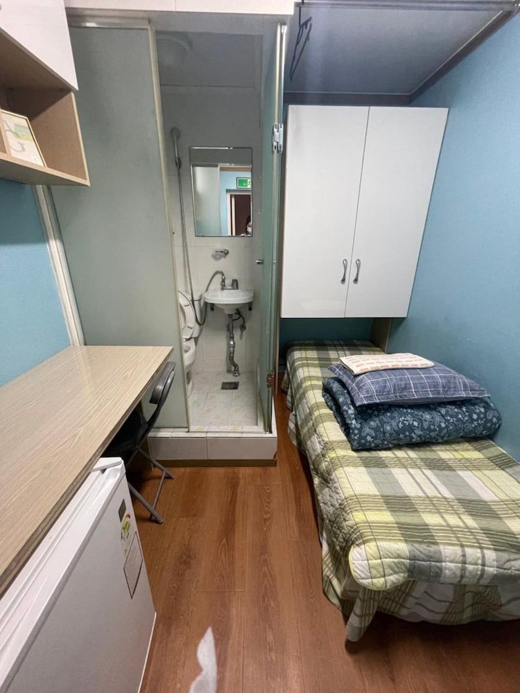 Noble Residence Deluxe Single Room 17