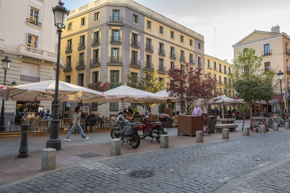 undefined Apartamentos Huertas 3