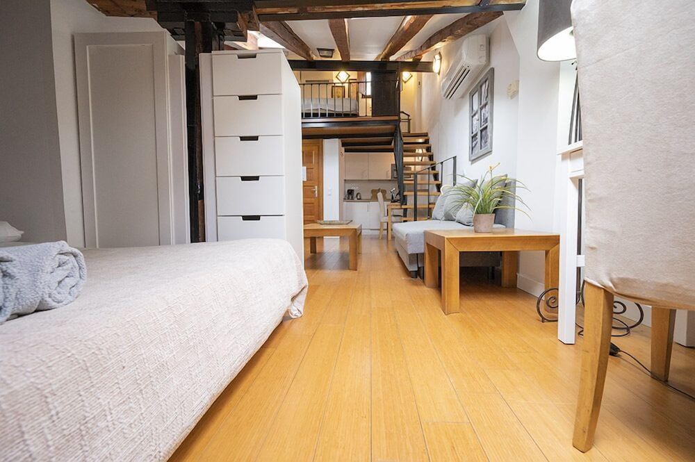 Apartamentos Huertas Deluxe Penthouse 25