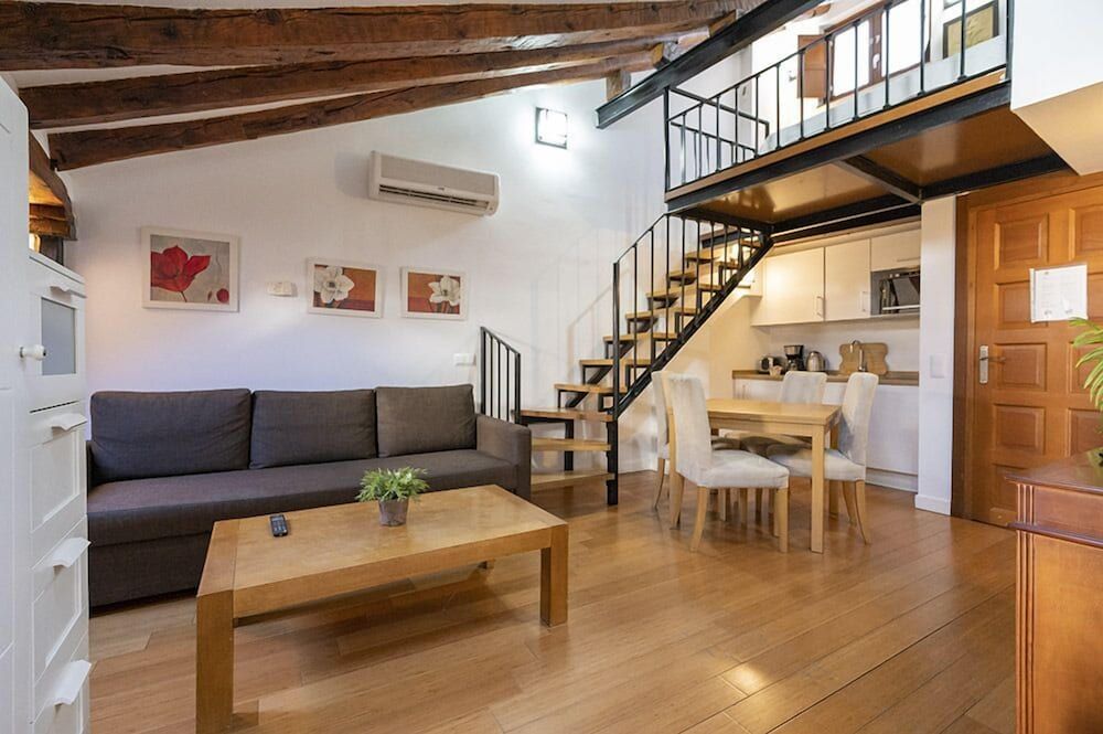 Apartamentos Huertas Deluxe Penthouse 20