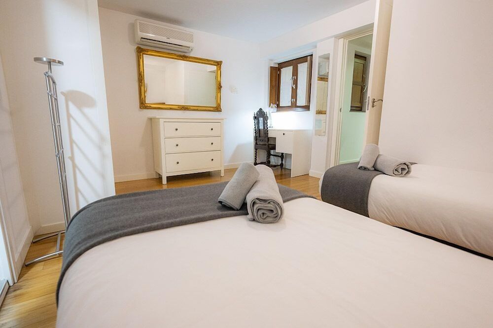 undefined Apartamentos Huertas 10