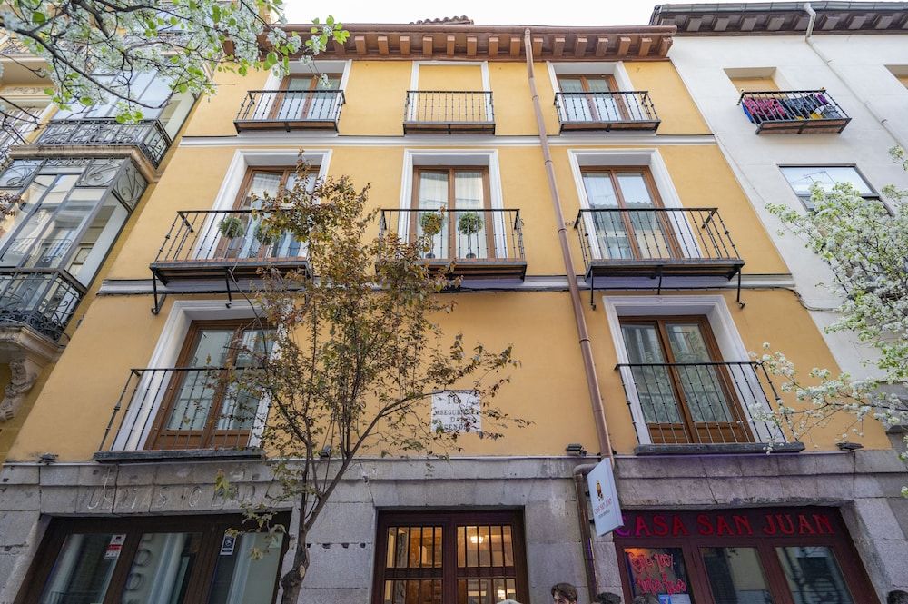 undefined Apartamentos Huertas 10