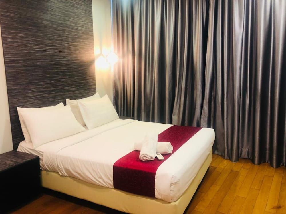 Vortex Suites KLCC by Luna Apartment, 2 Bedrooms, City View 20