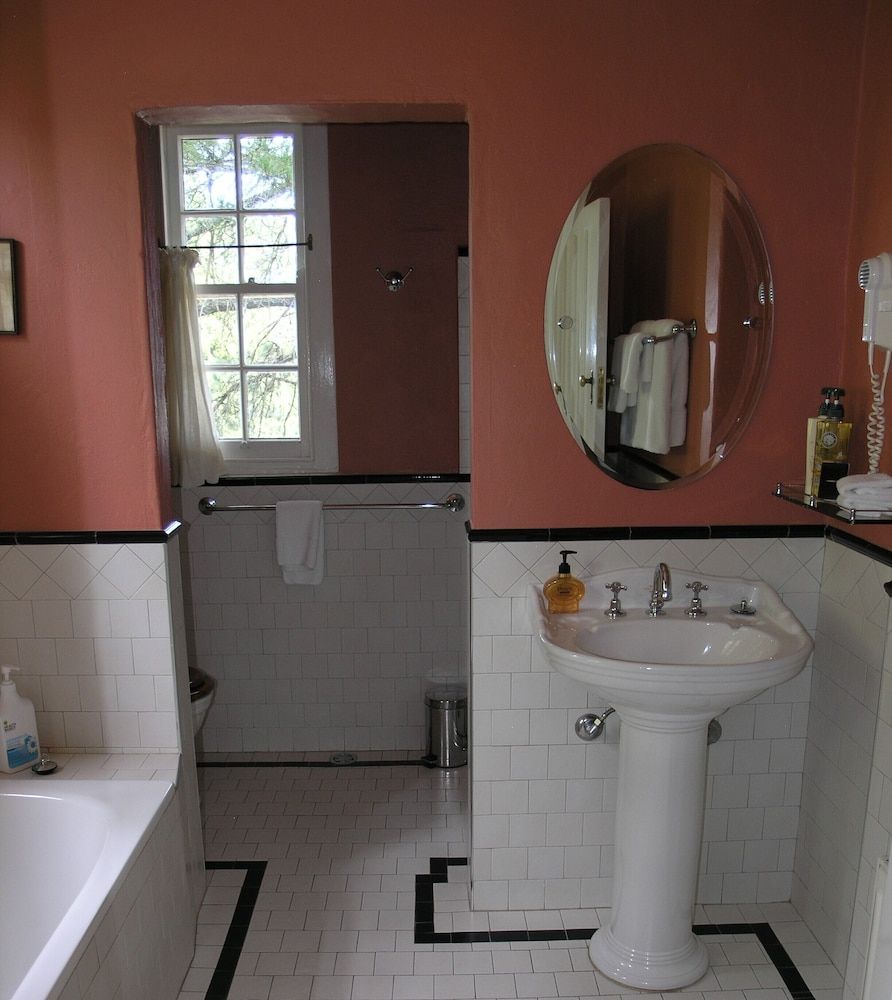 Silvermere Luxury Cottage 5