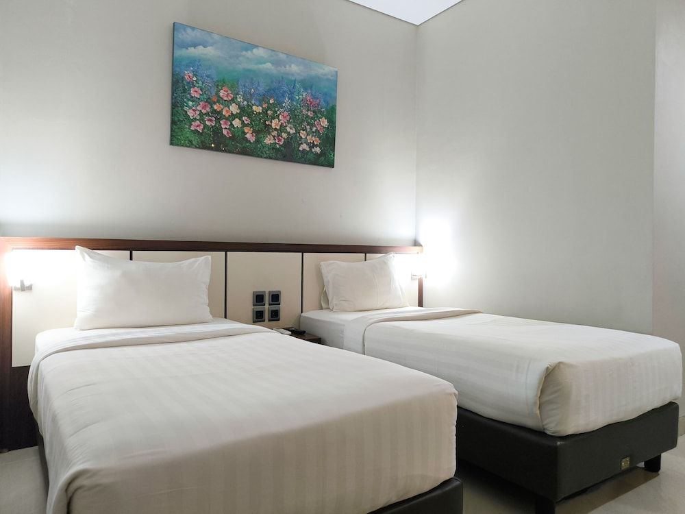 Rylich Panorama Hotel Superior Non Smoking Double or Twin Room (No Windows room) 3