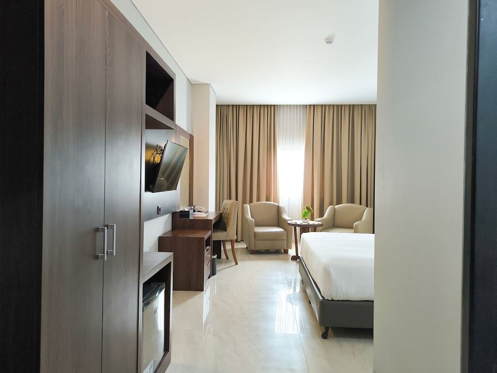 Rylich Panorama Hotel Premier Double or Twin Room 7