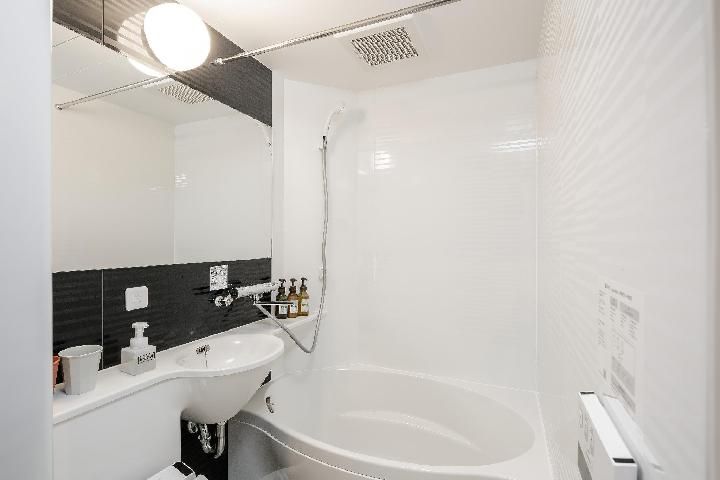 undefined M’s Hotel Nijojo Oike 4