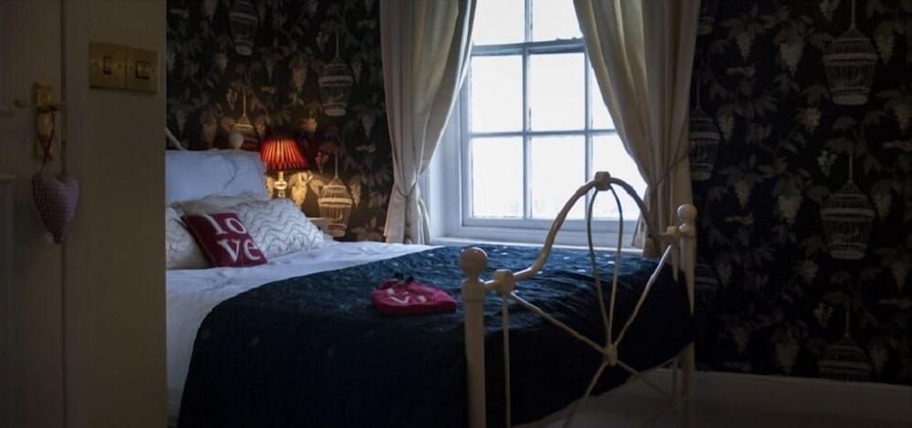 The Castle House Luxury Bed & Breakfast The Redmire Room