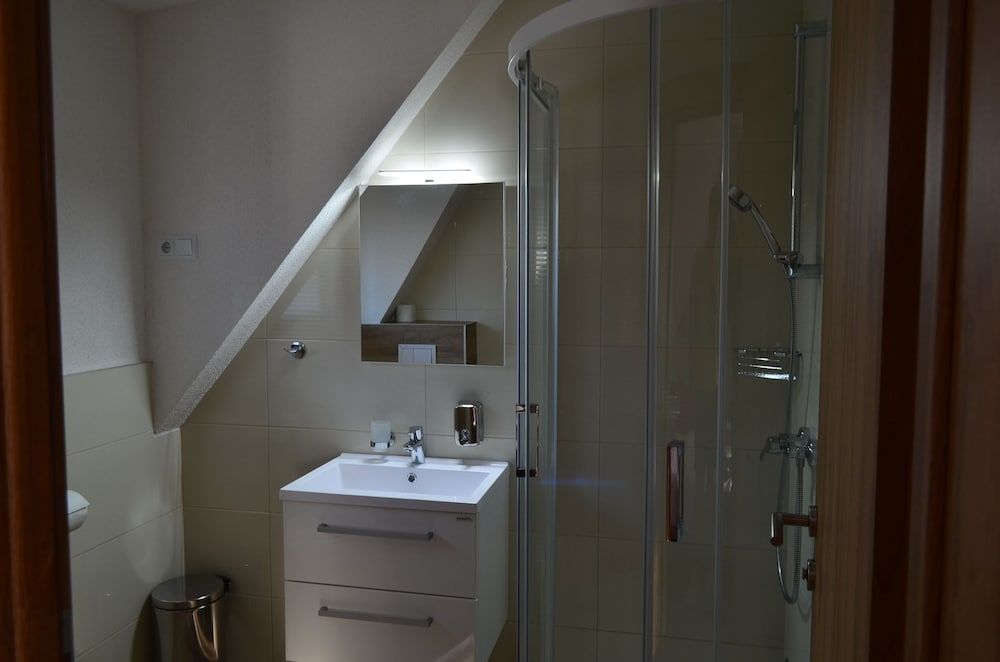 Natura Plitvice Lakes Standard Twin Room 5