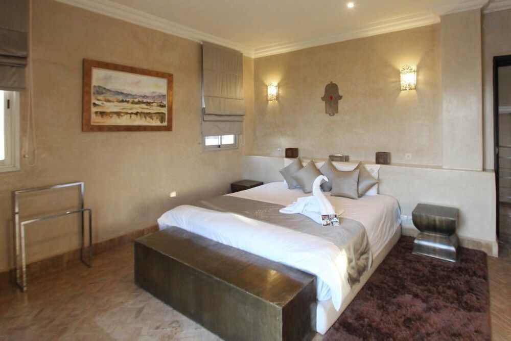 undefined Palais Ambrine 7