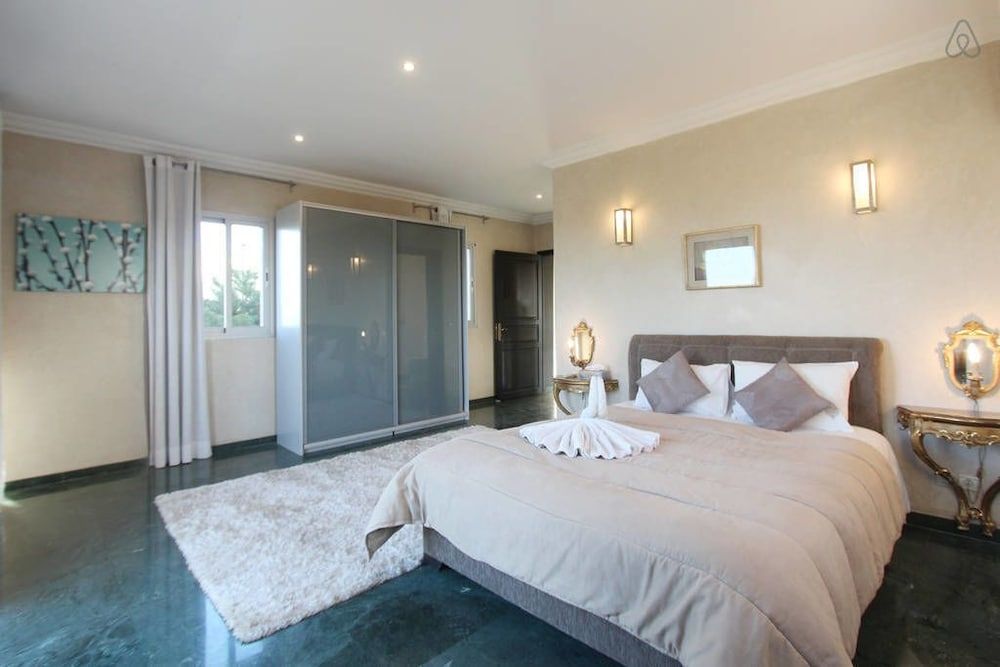 undefined Palais Ambrine 8