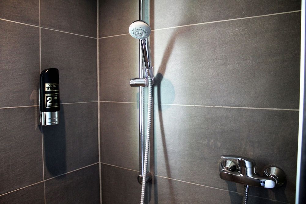 Rheinsteig Quartier by bestprice Hotels Standard Double Room 5