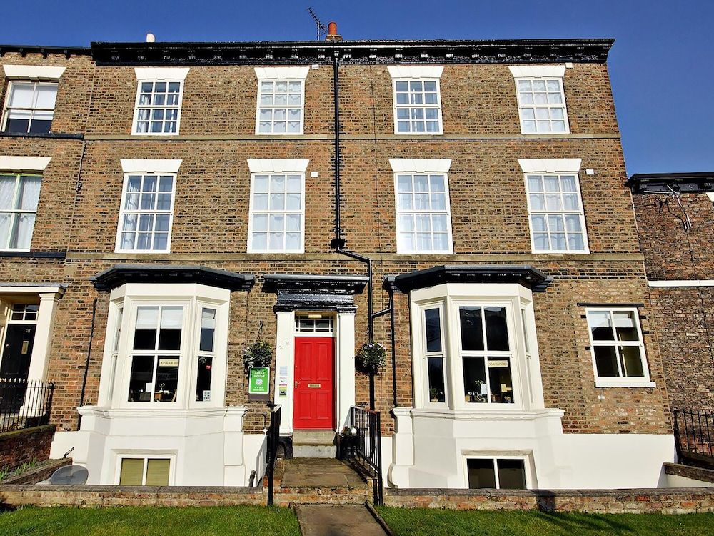 undefined The Apple House 6