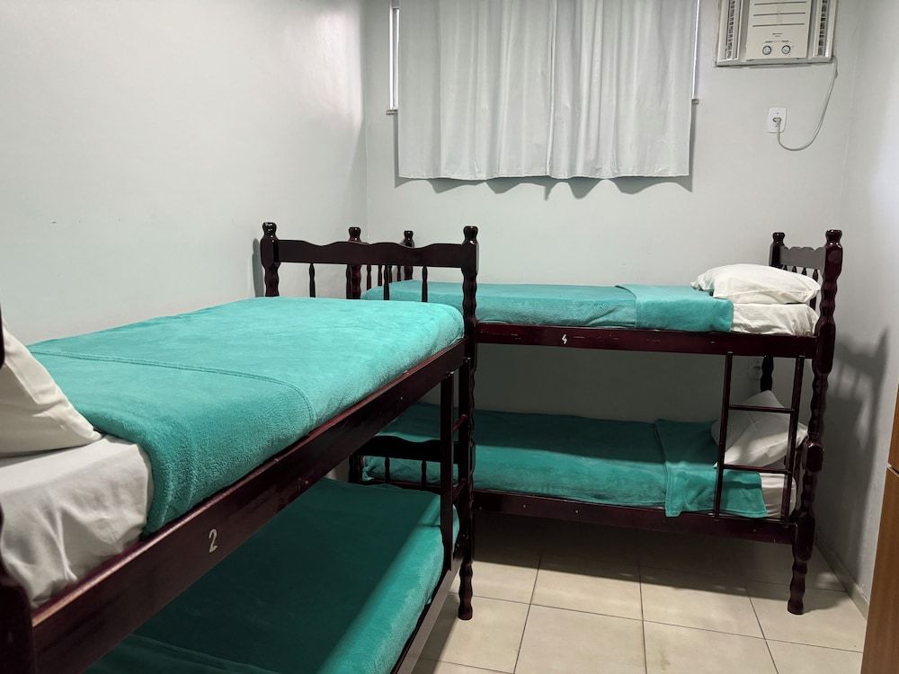 Shared Dormitory, Women only