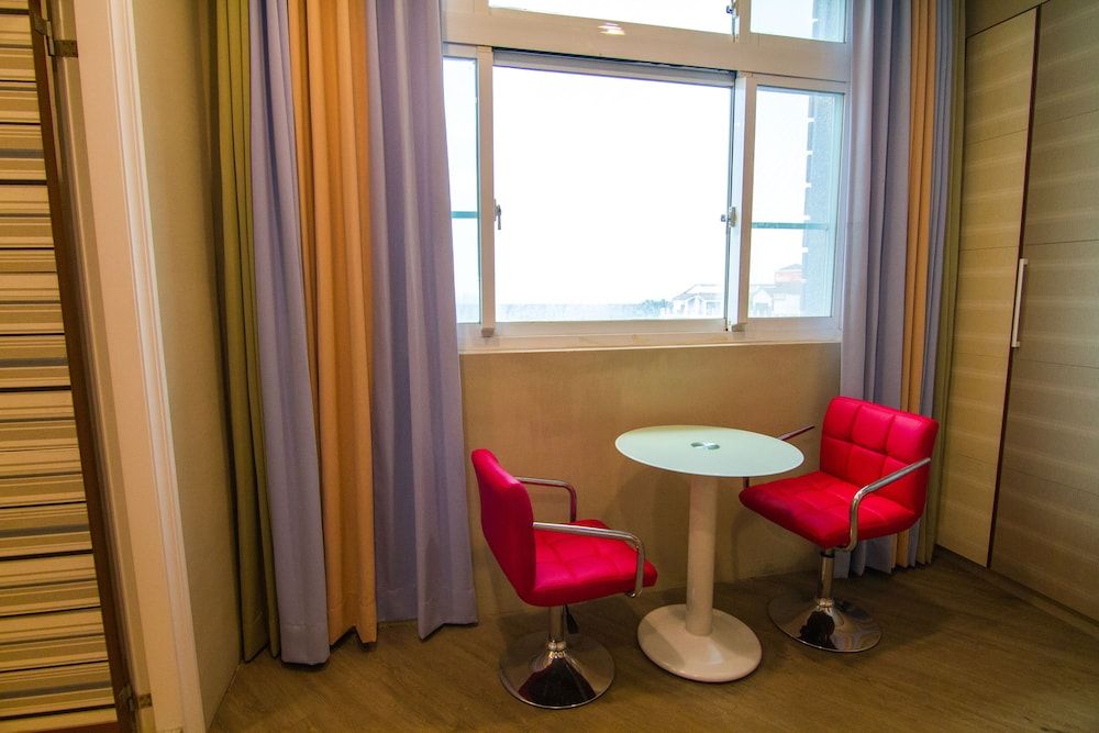 Green Island Bay Resort Honeymoon Double or Twin Room, Ocean View 8