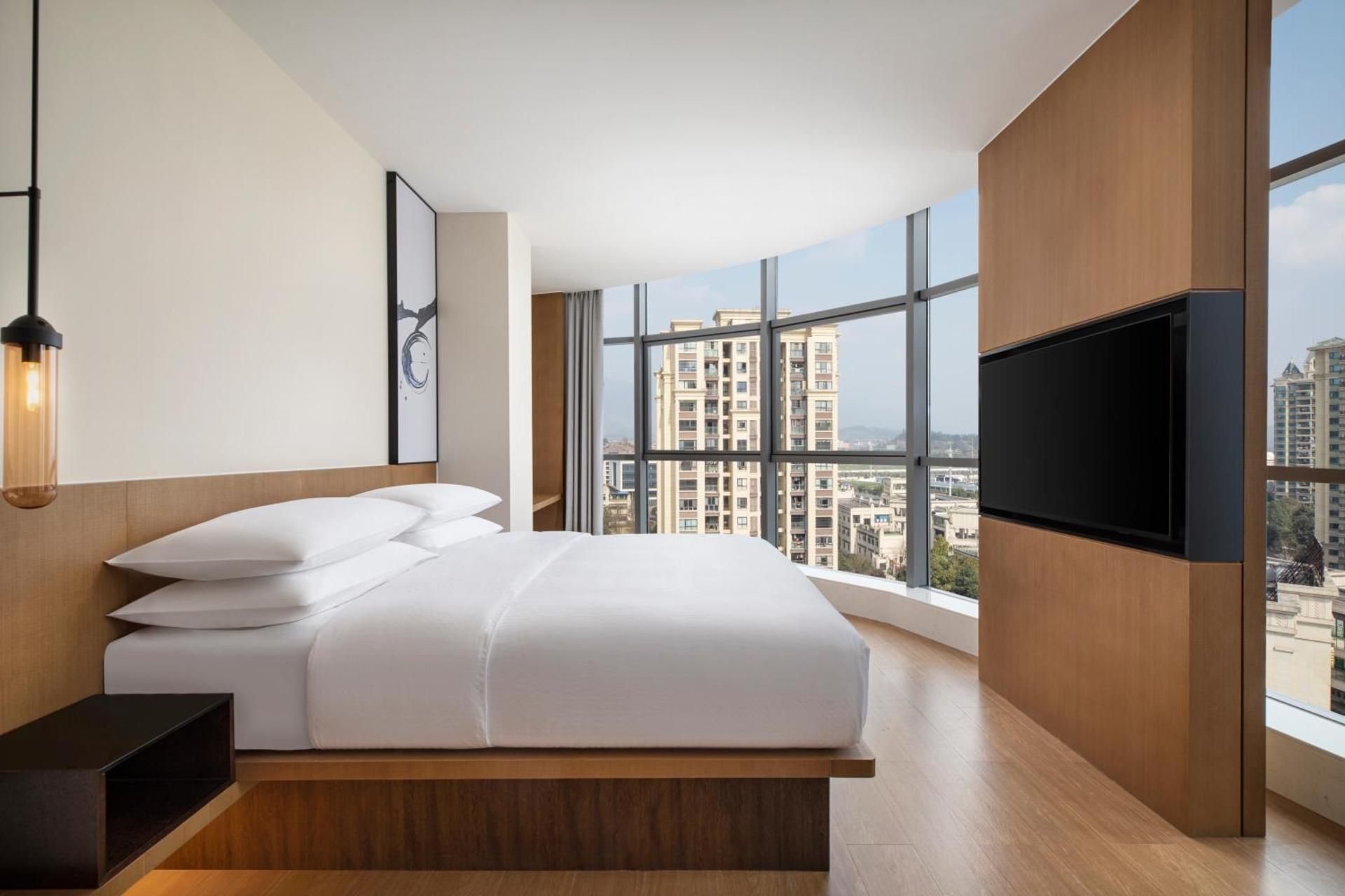 King Room with City View