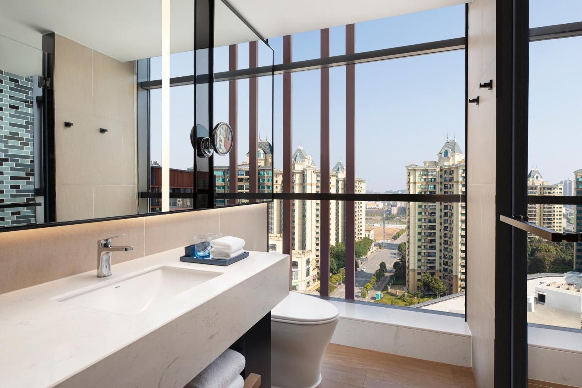King Room with City View