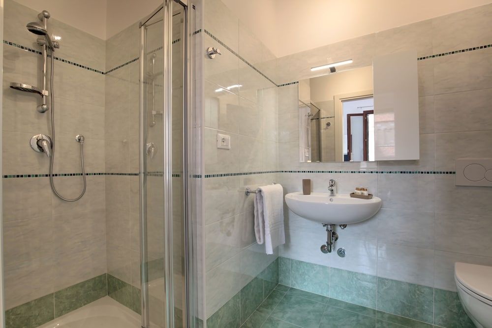 Accademia Opera Deluxe Apartment 23