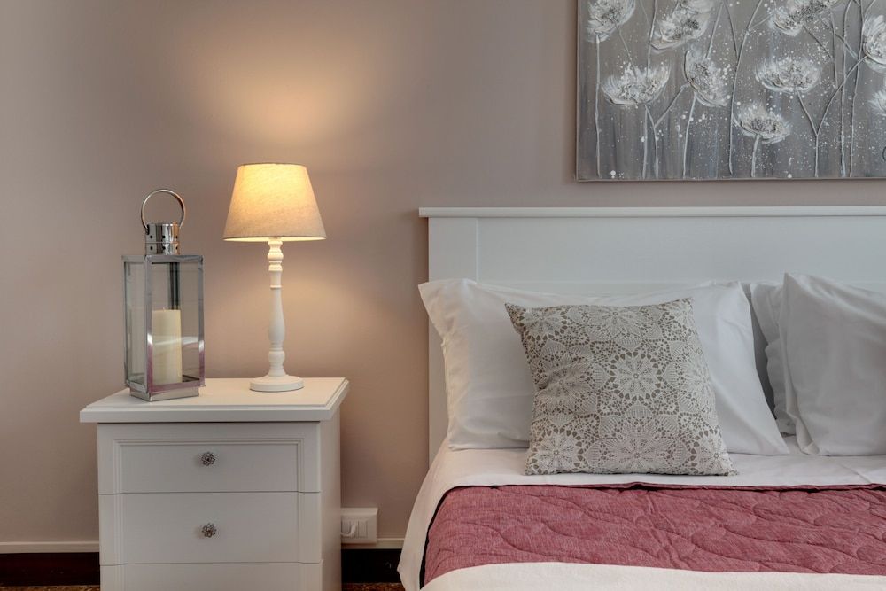 undefined Accademia Opera Deluxe 9