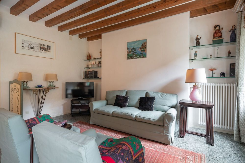 Garden Apartment Apartment, 1 Bedroom 11