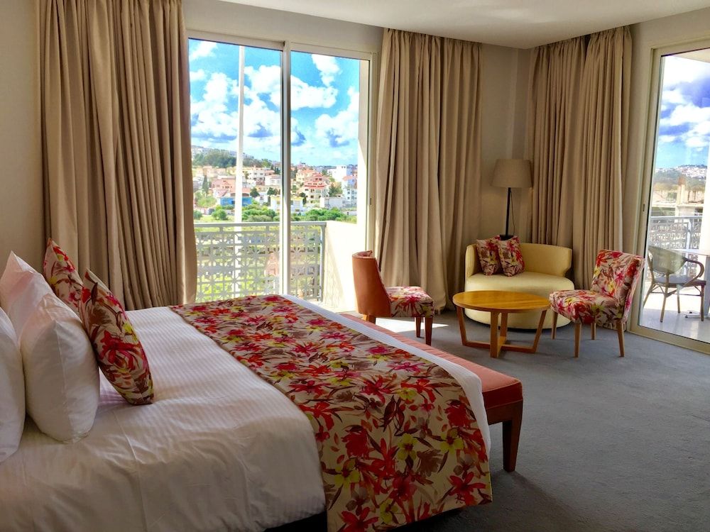 Mandarin Palace Basic Suite (Prestige) 2